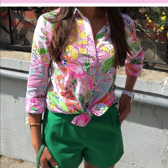Lilly Pulitzer Nosey Posey Button-Up Blouse - Picture 1 of 7